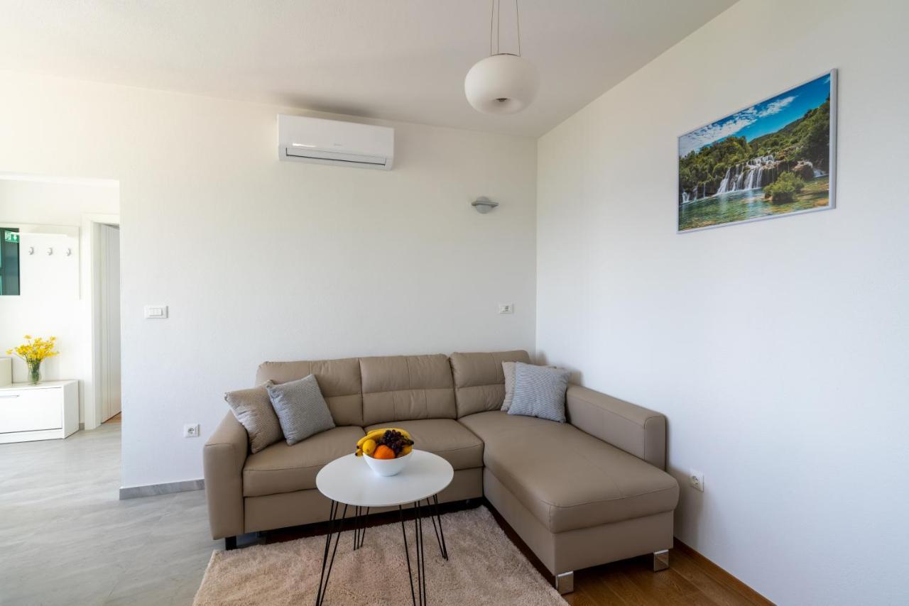 Private Villa Golden Hour With A View Of Split Area Kaštel Sućurac 외부 사진