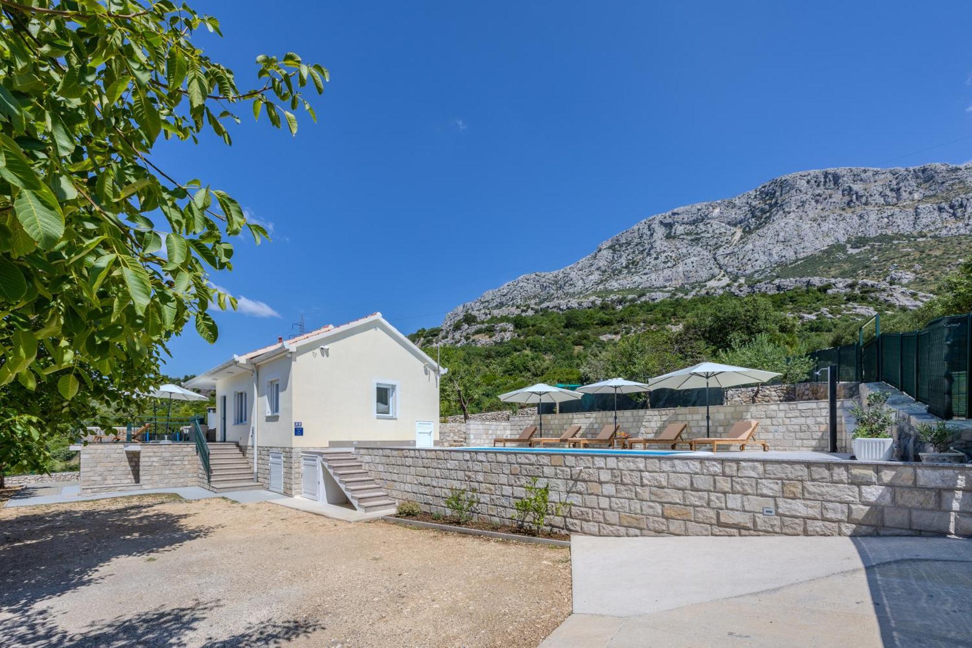 Private Villa Golden Hour With A View Of Split Area Kaštel Sućurac 외부 사진