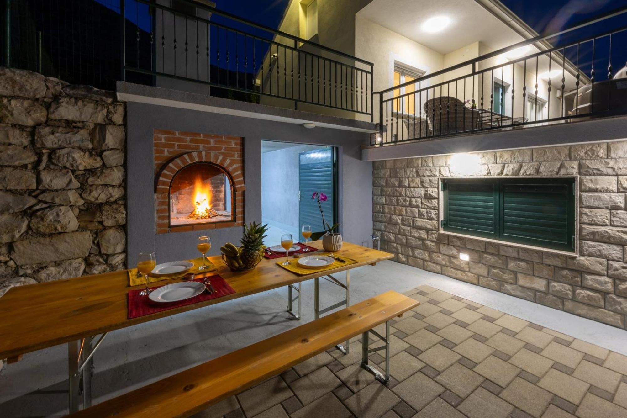 Private Villa Golden Hour With A View Of Split Area Kaštel Sućurac 외부 사진
