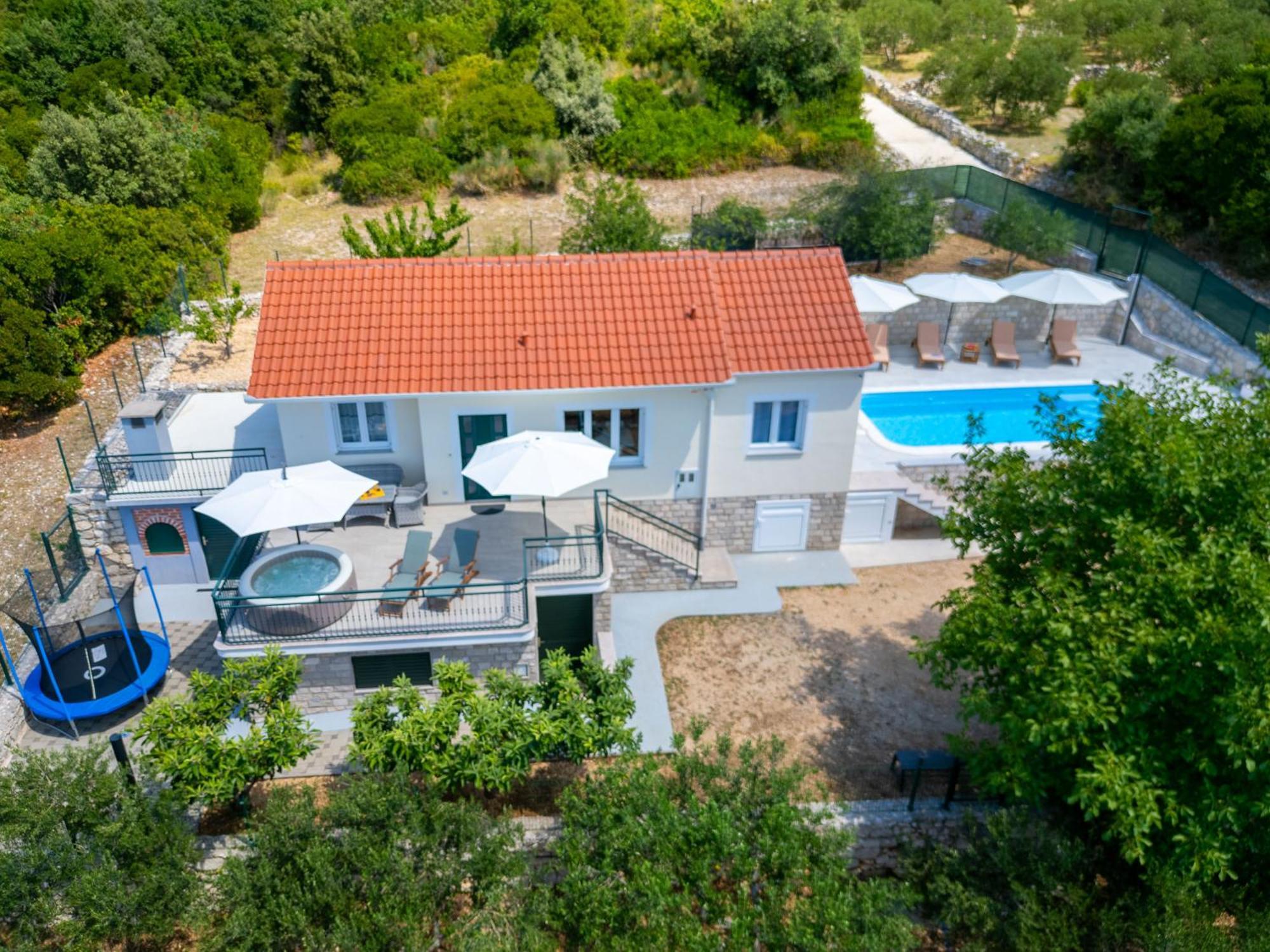 Private Villa Golden Hour With A View Of Split Area Kaštel Sućurac 외부 사진